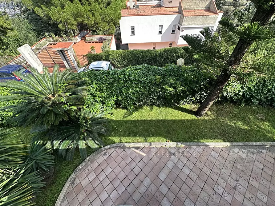 Immagine 7 di Villa in vendita  in via poggio ridente a Palermo