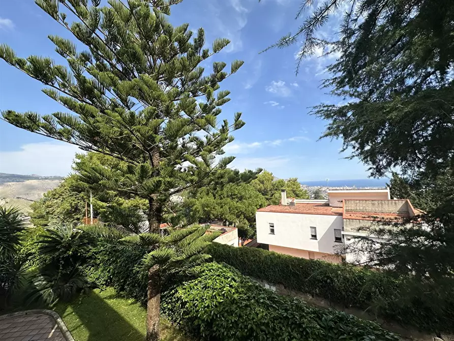 Immagine 9 di Villa in vendita  in via poggio ridente a Palermo