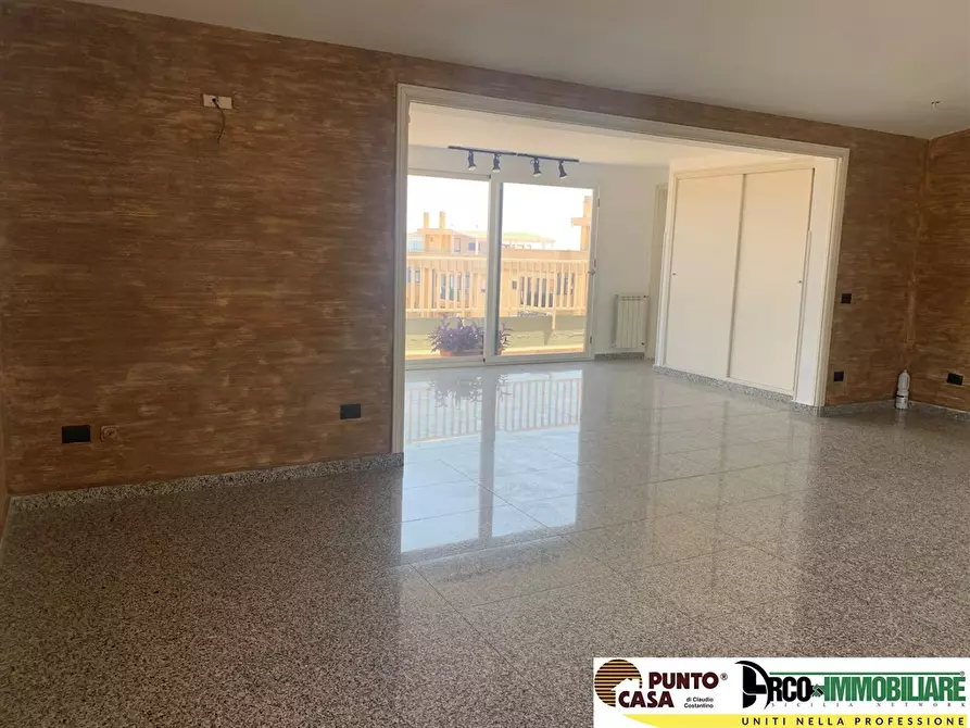 Immagine 2 di Attico in affitto  in Via Federico Ferrari Orsi 30 a Palermo