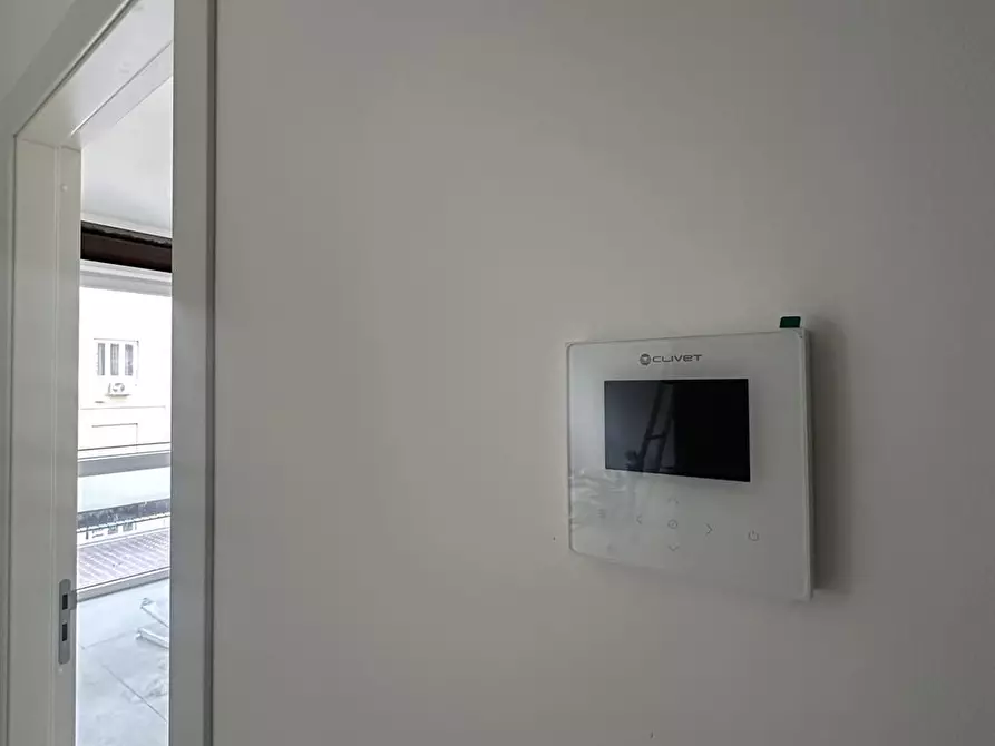 Immagine 6 di Appartamento in vendita  in Via Francesco Lo Jacono a Palermo