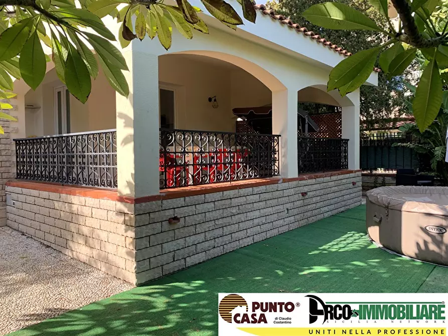 Immagine 6 di Villa in vendita  in Contrada Piani 15 a Trabia