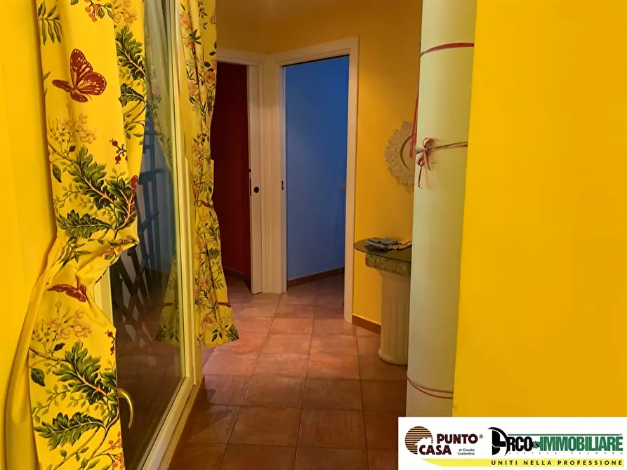 Immagine 9 di Villa in vendita  in Via Piani 7 11 a Trabia