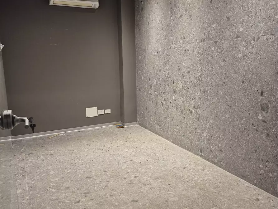 Immagine 6 di Ufficio in affitto  in Via Giuseppe Sciuti a Palermo