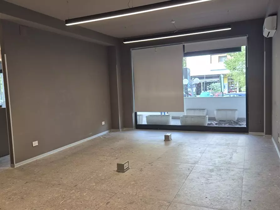 Immagine 1 di Ufficio in affitto  in Via Giuseppe Sciuti a Palermo