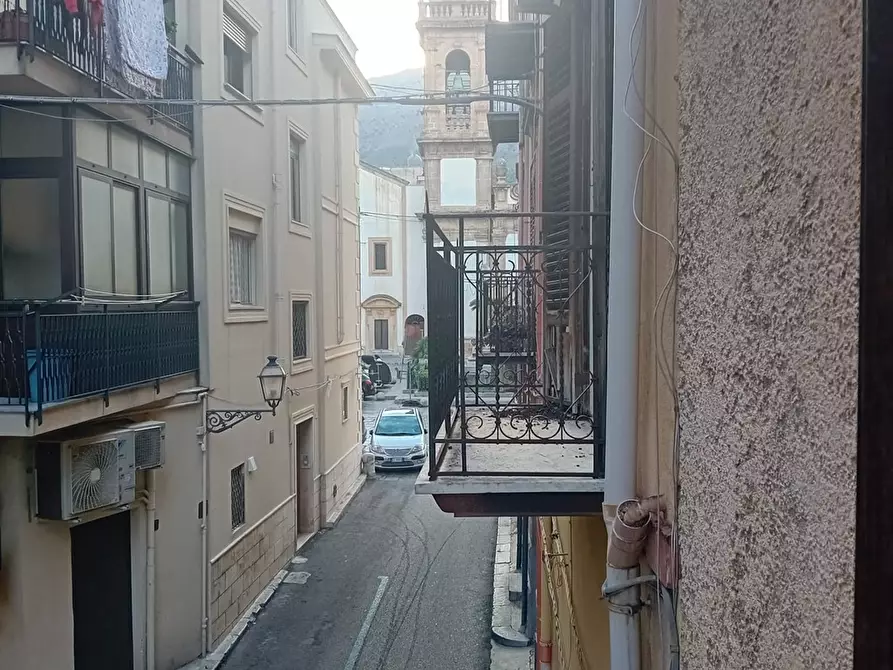 Immagine 9 di Appartamento in vendita  in via Sansone a Carini