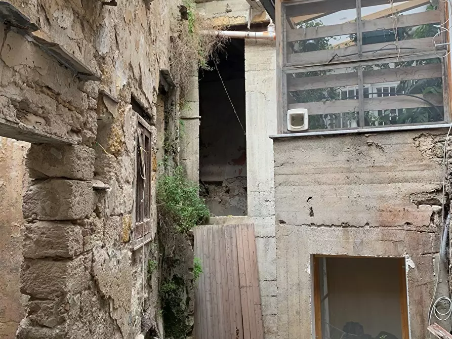 Immagine 6 di Appartamento in vendita  in Vicolo San Basilio 9 a Palermo