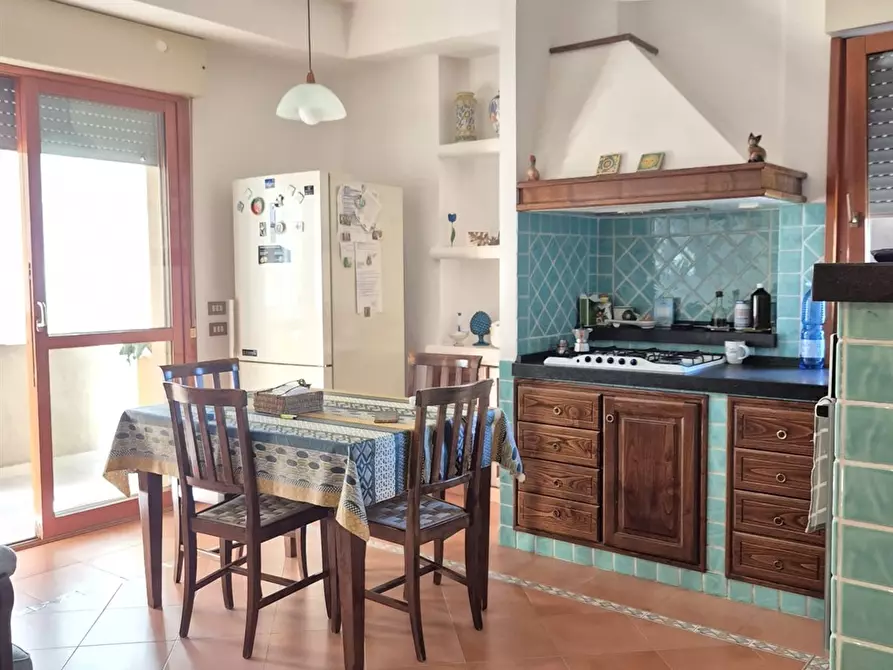 Immagine 2 di Appartamento in vendita  in Viale Campania a Palermo