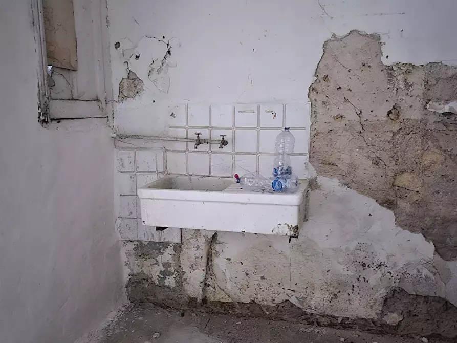 Immagine 4 di Appartamento in vendita  in Via Vito La Mantia a Palermo