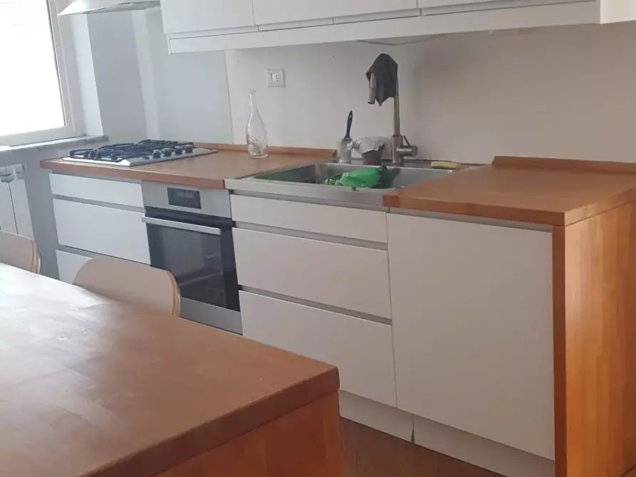 Immagine 4 di Appartamento in affitto  in Mariano Stabile a Palermo