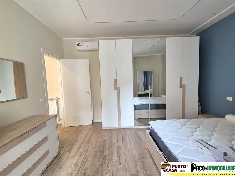 Immagine 2 di Appartamento in affitto  in Via Lo Jacono a Palermo