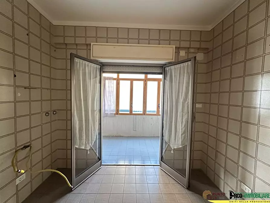 Immagine 3 di Appartamento in vendita  in via mariano d'amelio a Palermo