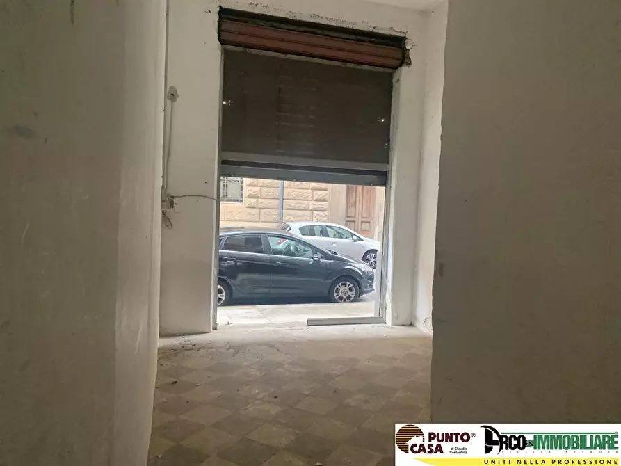 Immagine 6 di Magazzino in vendita  in Via Gorizia 24 a Palermo
