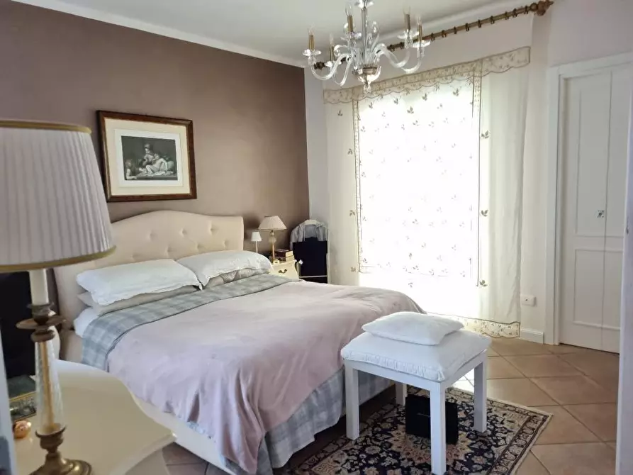 Immagine 4 di Appartamento in vendita  in via Nave a Palermo