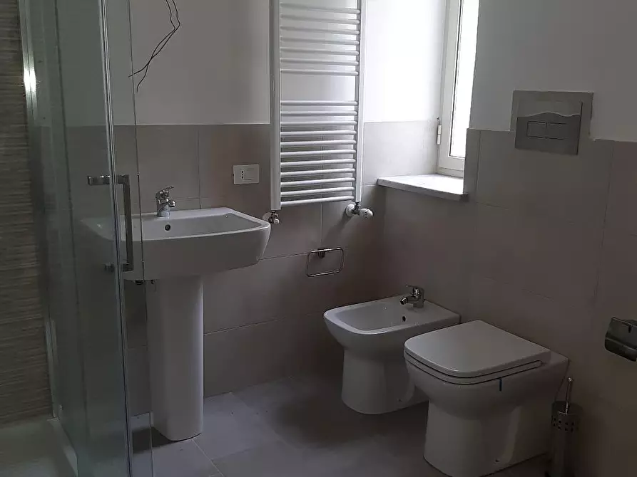 Immagine 2 di Appartamento in affitto  in corso calatafimi a Palermo