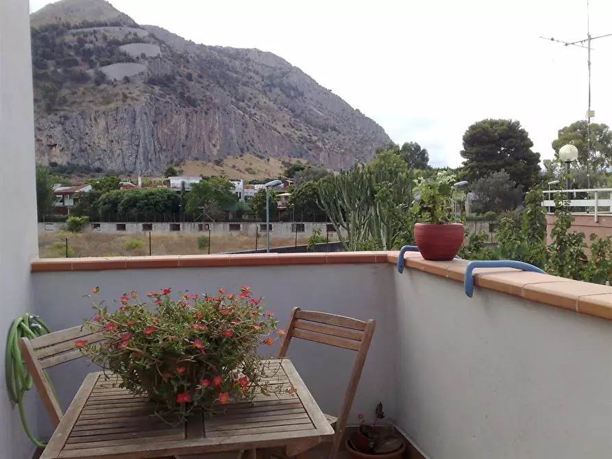 Immagine 3 di Appartamento in affitto  in Via Marinai Alliata a Palermo