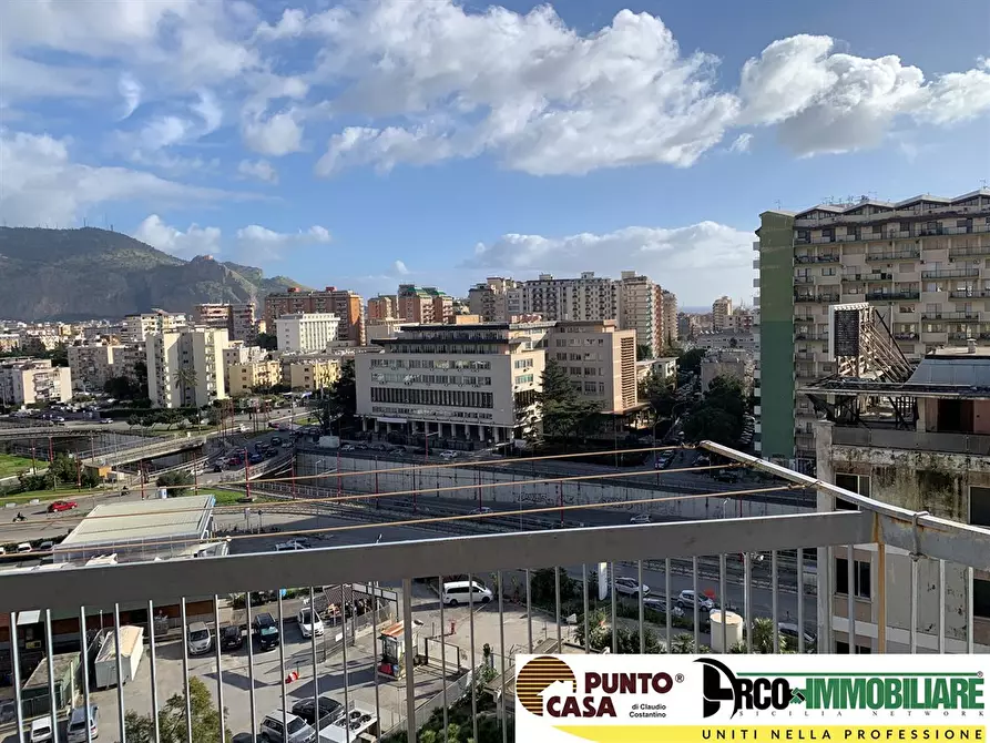 Immagine 8 di Attico in vendita  in Via Uditore a Palermo