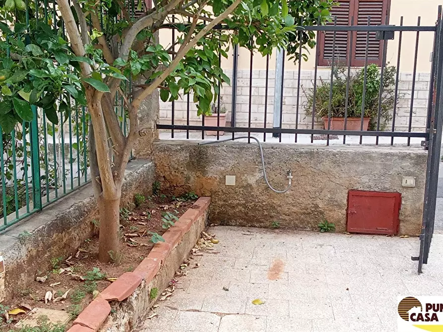 Immagine 5 di Casa indipendente in vendita  in Via Giuseppe Malvica a Palermo