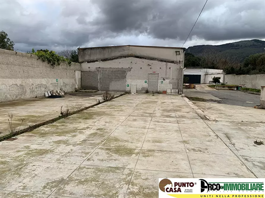 Immagine 6 di Capannone industriale in vendita  in Via della Resurrezione a Palermo