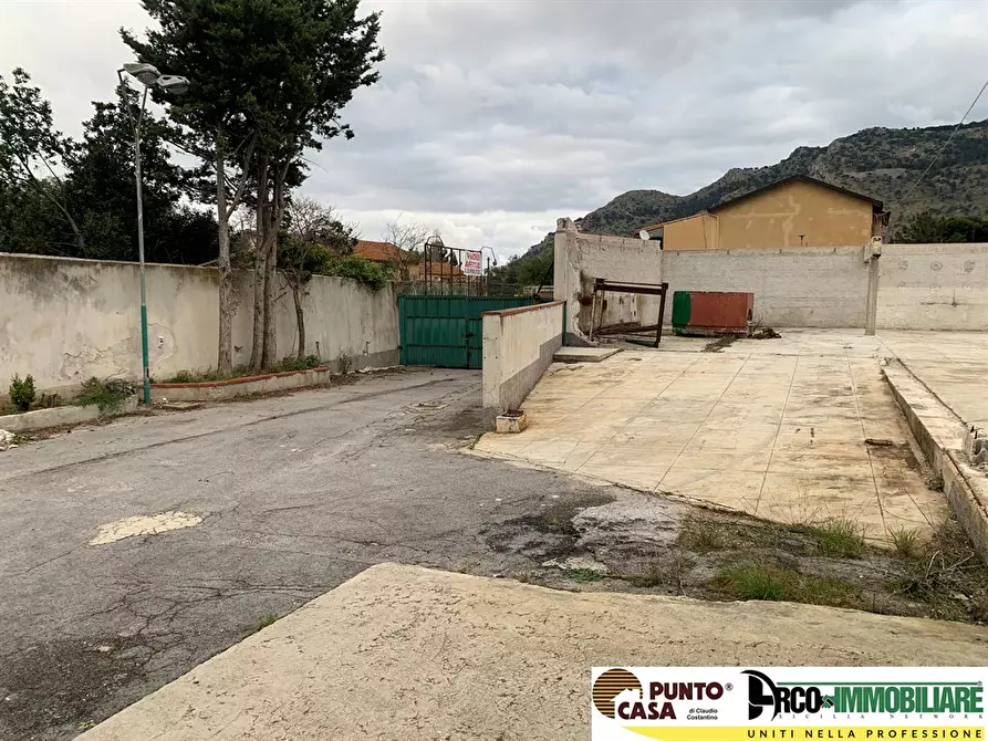 Immagine 9 di Capannone industriale in vendita  in Via della Resurrezione a Palermo