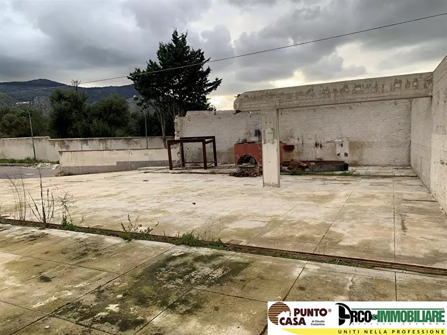 Immagine 8 di Capannone industriale in vendita  in Via della Resurrezione a Palermo