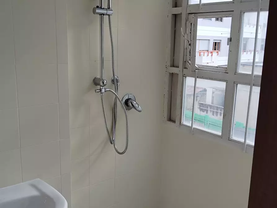 Immagine 2 di Ufficio in affitto  in Via Umberto Giordano a Palermo