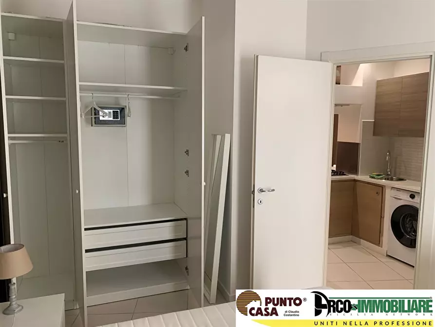 Immagine 2 di Appartamento in affitto  in Via Mariano Migliaccio 23 a Palermo