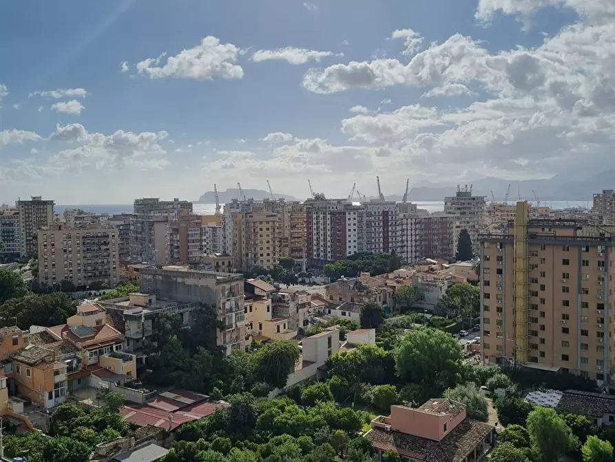 Immagine 4 di Attico in vendita  in via Antonino di Paola a Palermo