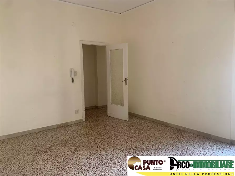 Immagine 4 di Appartamento in vendita  in Corso Calatafimi 589 a Palermo