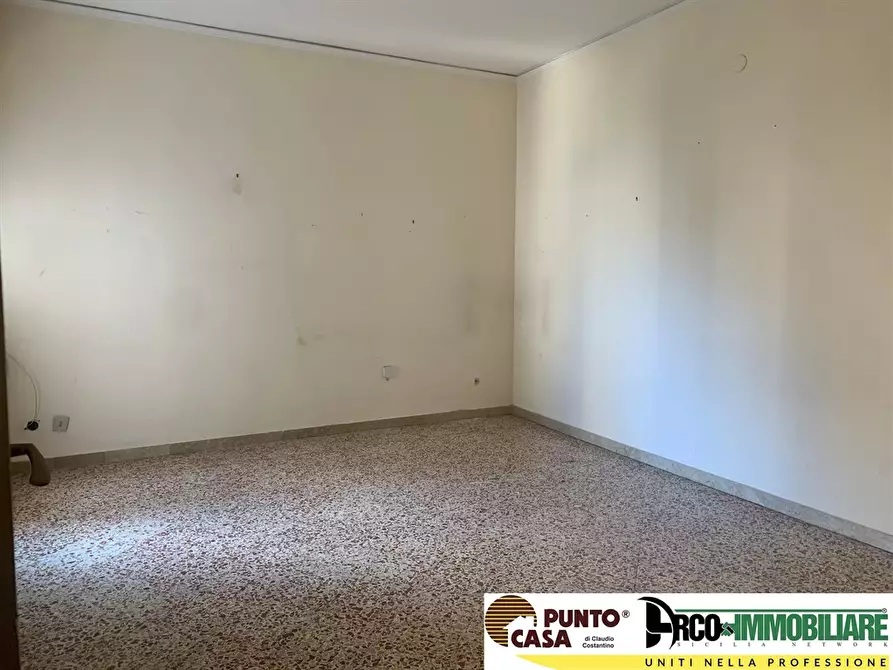 Immagine 2 di Appartamento in vendita  in Corso Calatafimi 589 a Palermo