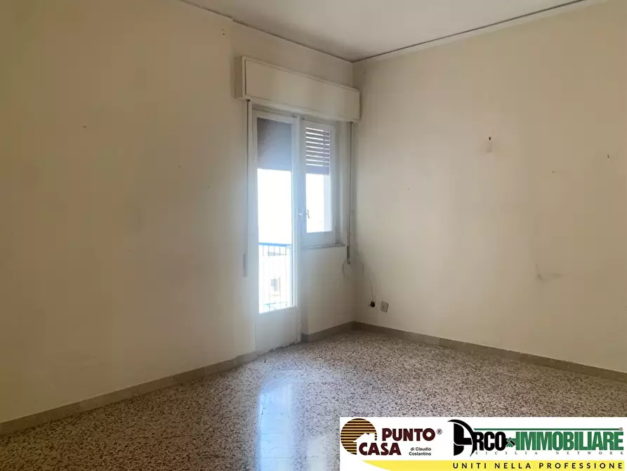 Immagine 3 di Appartamento in vendita  in Corso Calatafimi 589 a Palermo