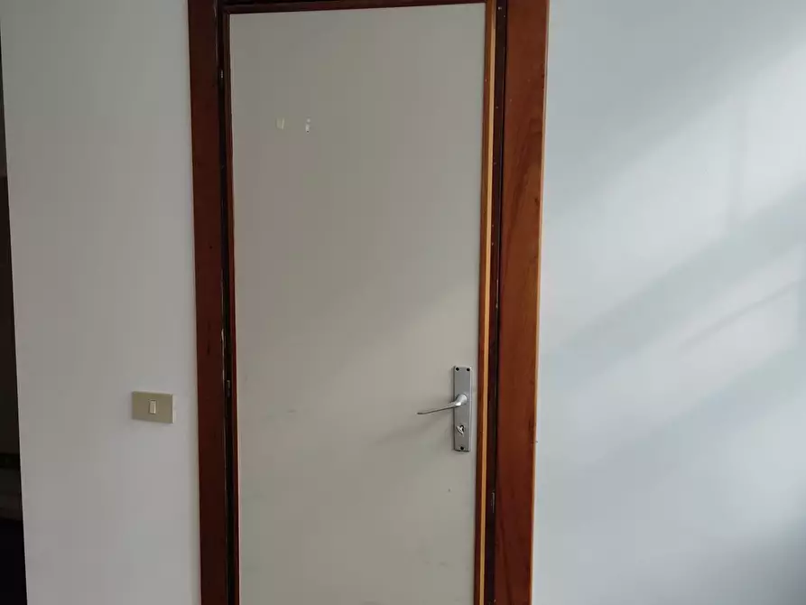 Immagine 3 di Ufficio in vendita  in Via Umberto Giordano a Palermo
