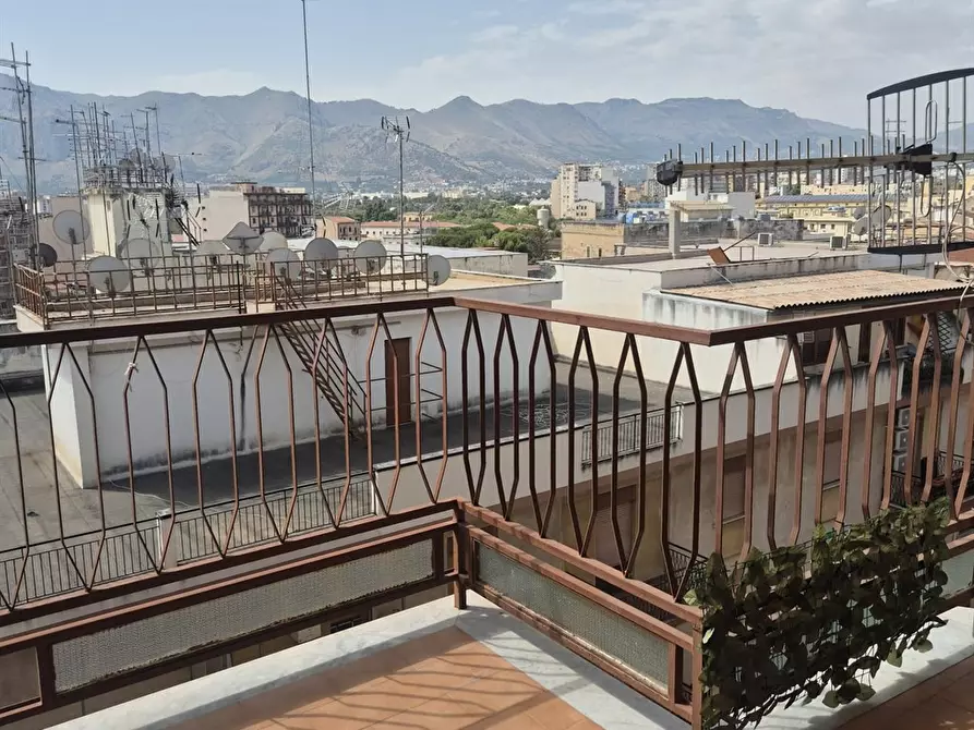 Immagine 9 di Appartamento in affitto  in via grisanti 5 a Palermo