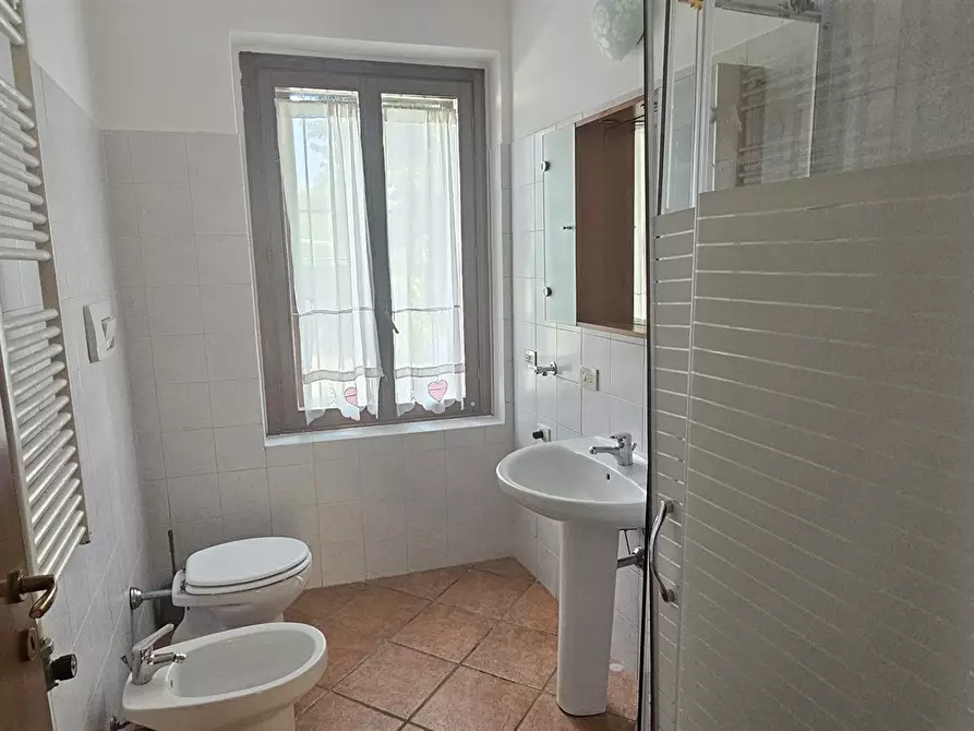 Immagine 2 di Appartamento in affitto  a Origgio