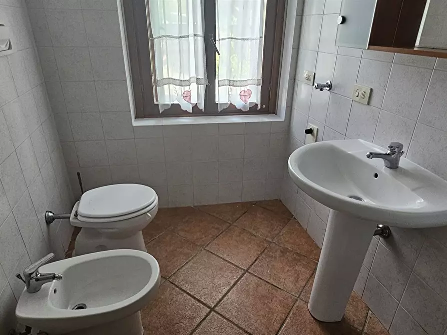 Immagine 7 di Appartamento in affitto  a Origgio