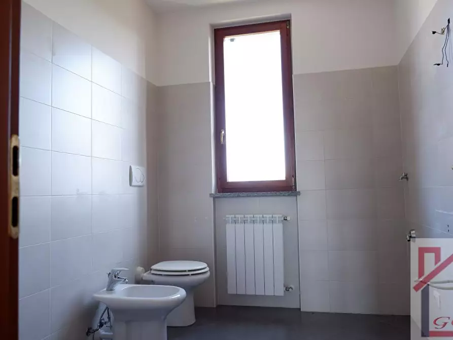 Immagine 6 di Appartamento in vendita  a Tradate