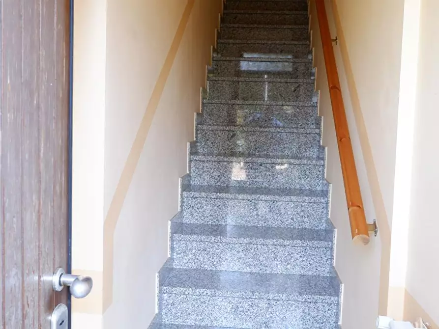 Immagine 4 di Appartamento in vendita  a Tradate