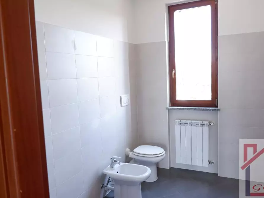 Immagine 5 di Appartamento in vendita  a Tradate