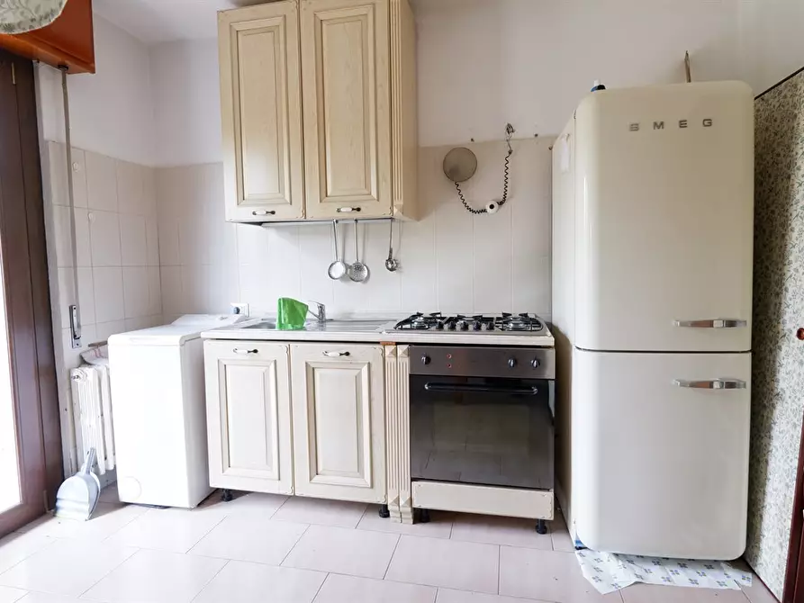 Immagine 2 di Appartamento in affitto  a Cesate