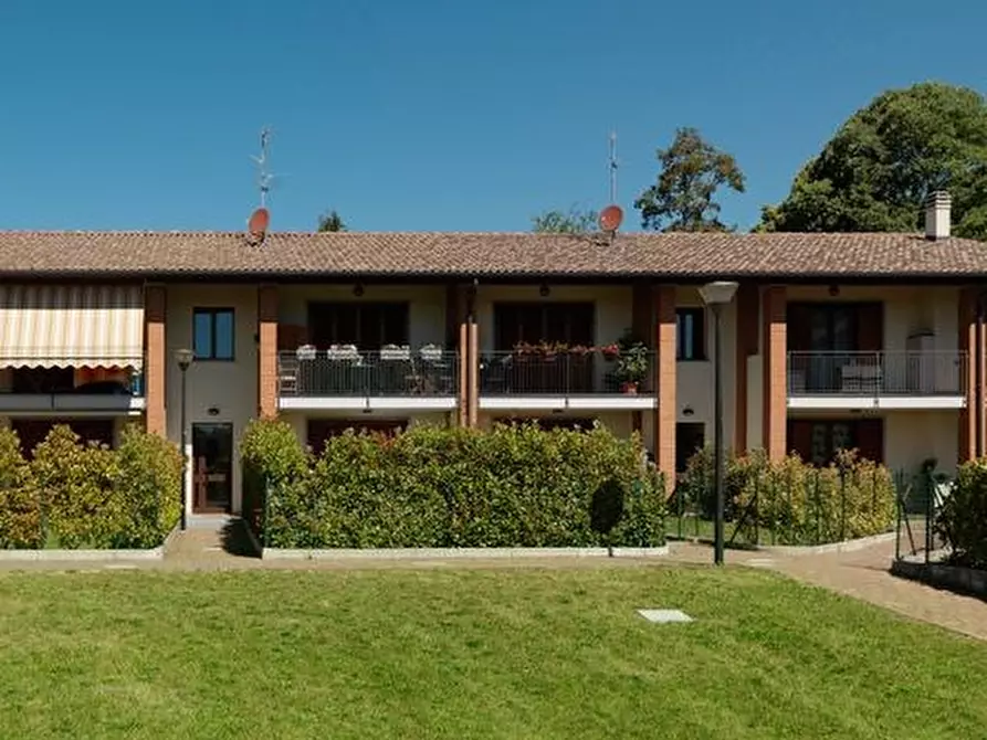 Immagine 1 di Villetta a schiera in vendita  a Anzano Del Parco