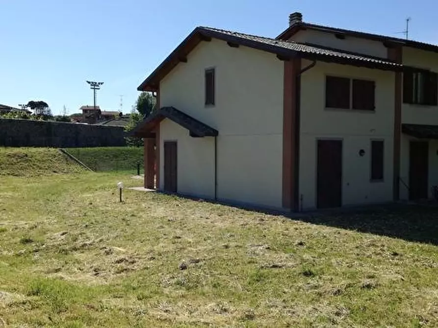 Immagine 5 di Villetta a schiera in vendita  a Anzano Del Parco