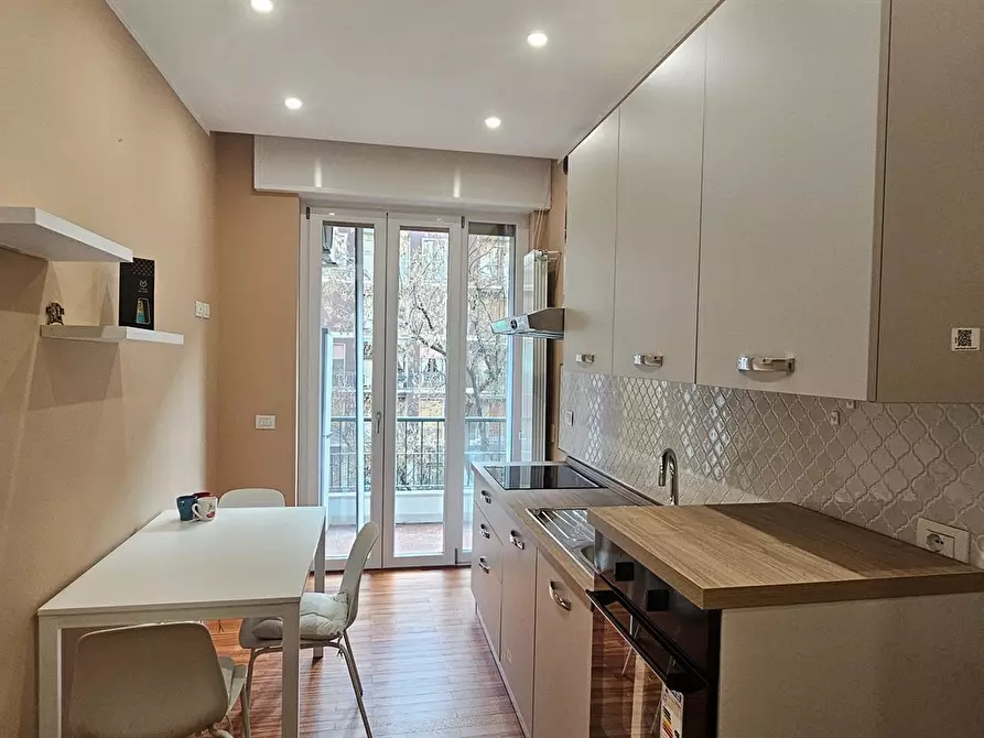 Immagine 3 di Stanza singola in affitto  a Milano