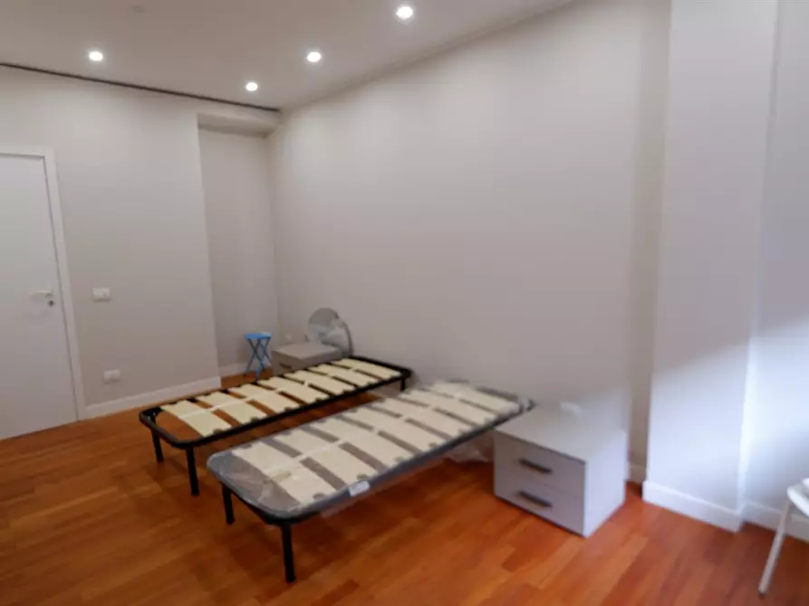 Immagine 7 di Stanza singola in affitto  a Milano