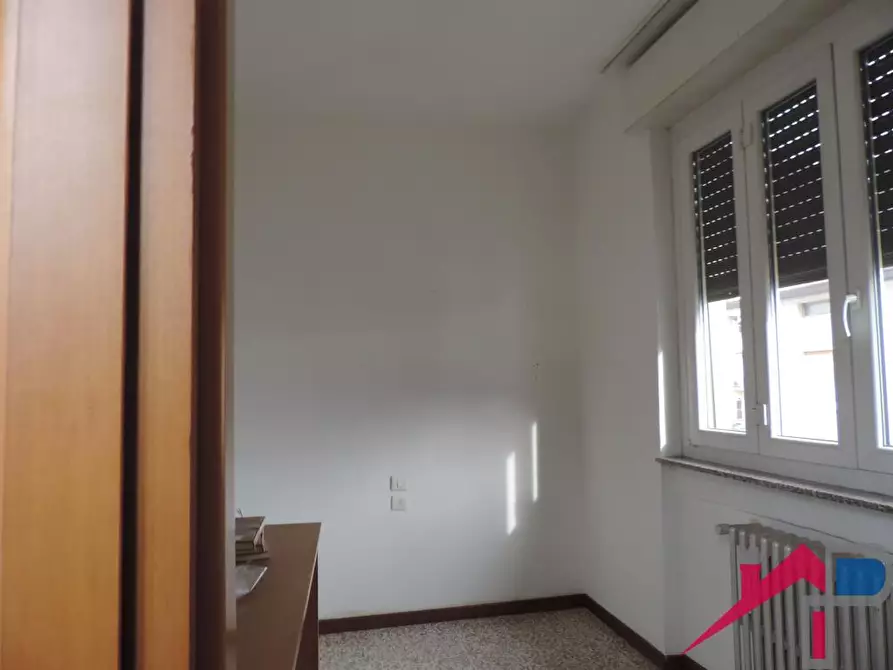 Immagine 4 di Appartamento in vendita  in Via Dante Alighieri 43 a Pontida