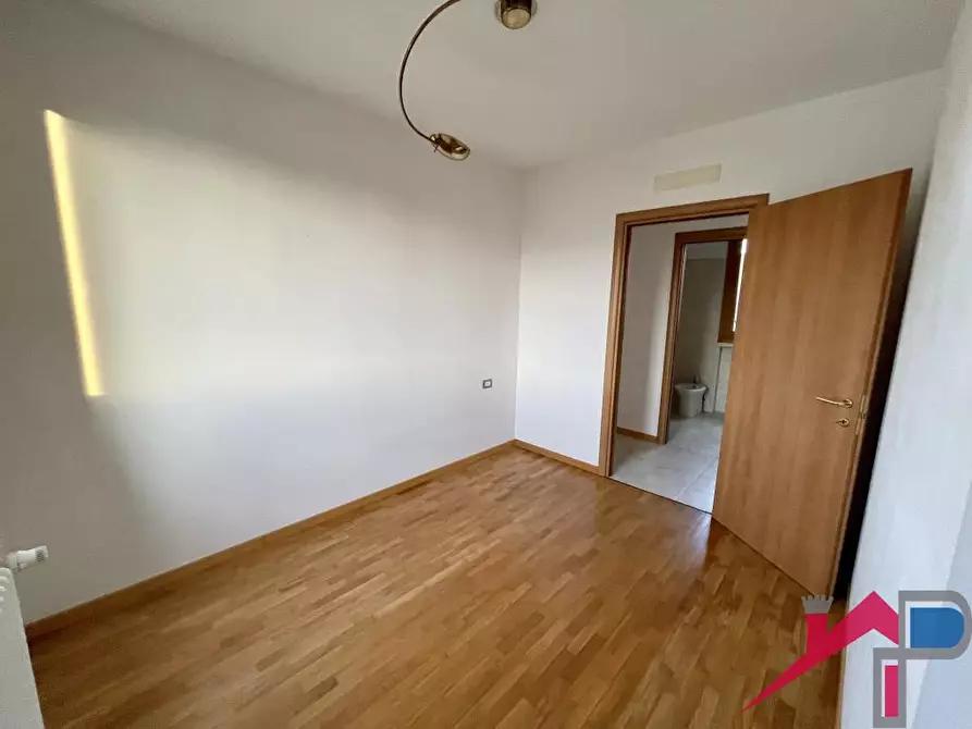 Immagine 8 di Appartamento in vendita  a Cisano Bergamasco