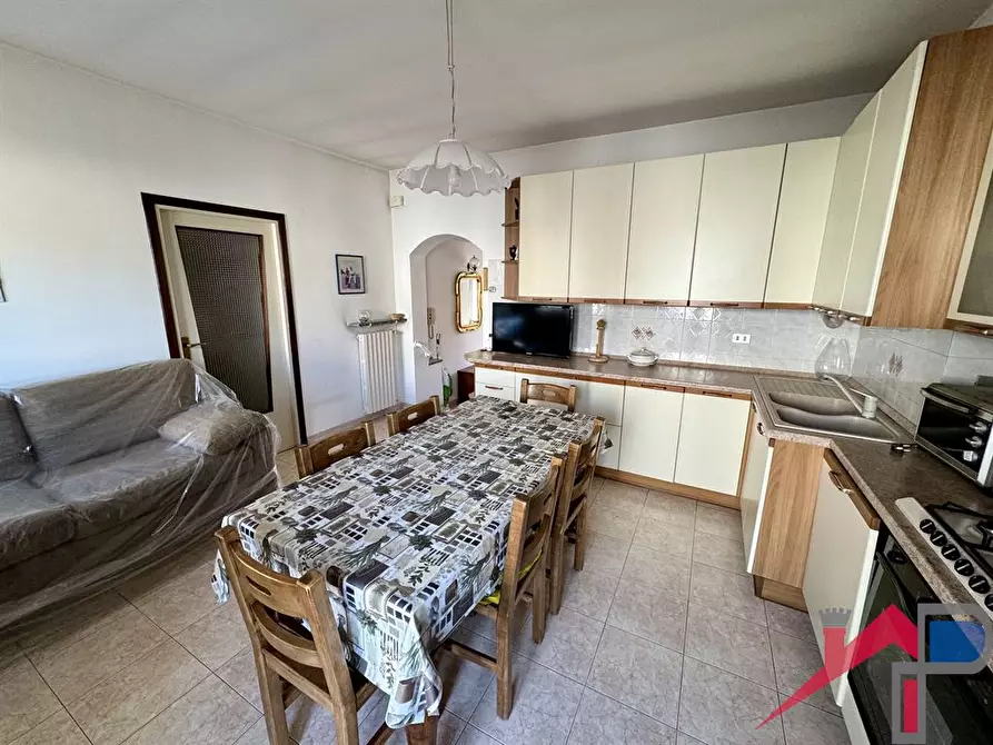 Immagine 8 di Appartamento in vendita  a Cisano Bergamasco