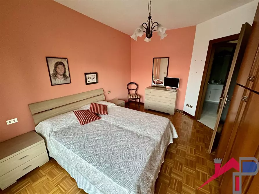 Immagine 5 di Appartamento in vendita  a Cisano Bergamasco