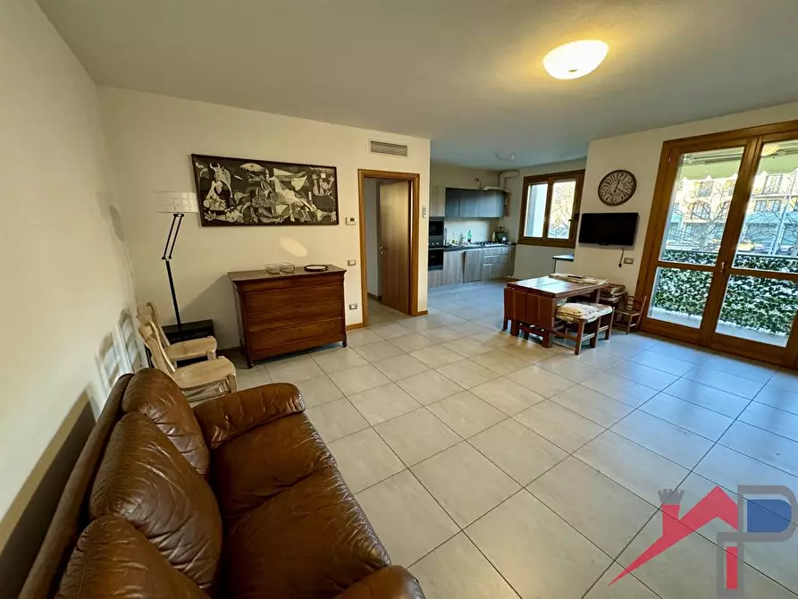 Immagine 1 di Appartamento in vendita  a Cisano Bergamasco