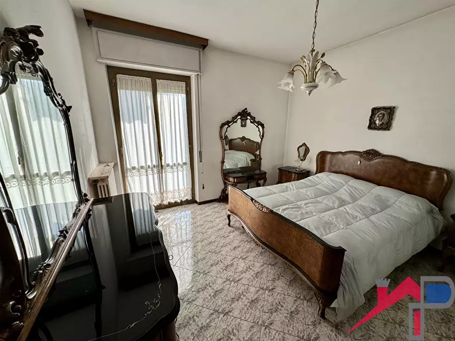 Immagine 8 di Appartamento in vendita  a Cisano Bergamasco