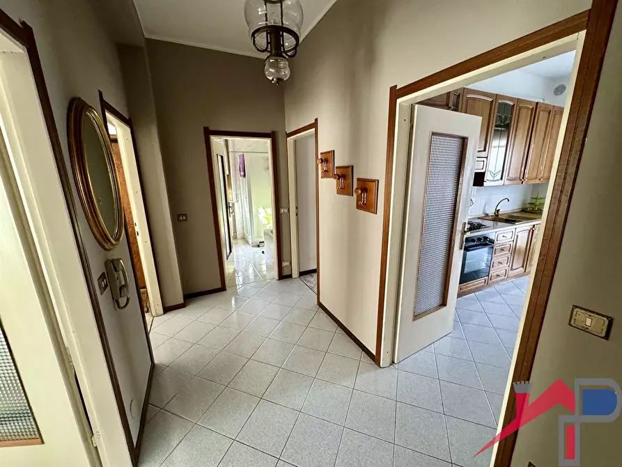 Immagine 2 di Appartamento in vendita  a Cisano Bergamasco