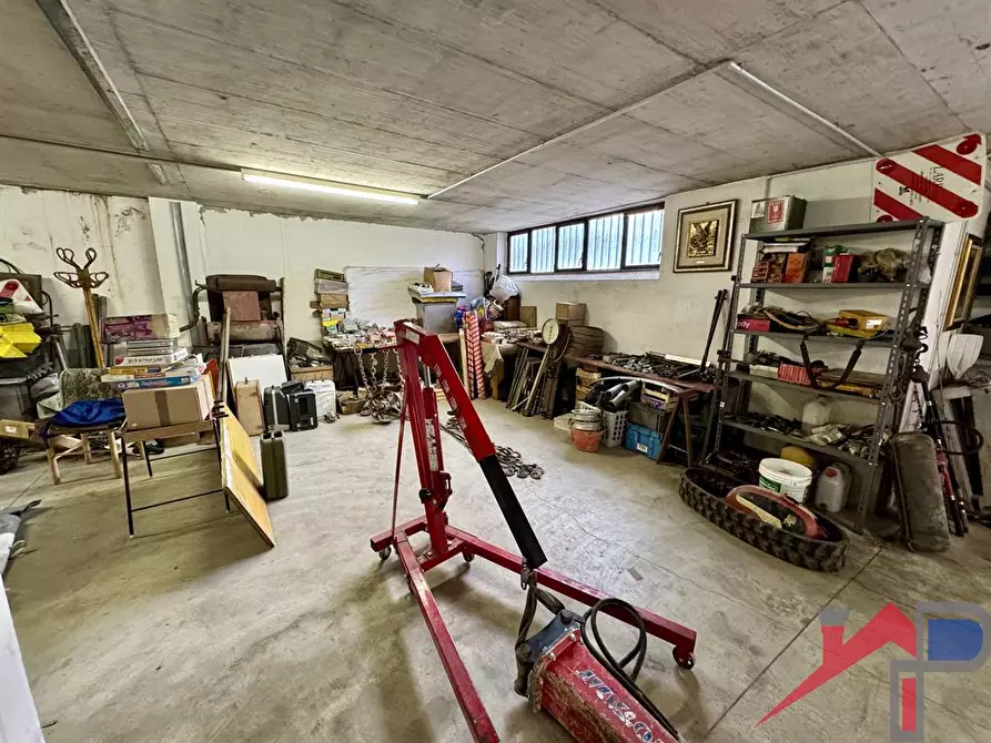 Immagine 1 di Magazzino in vendita  a Villa D'adda